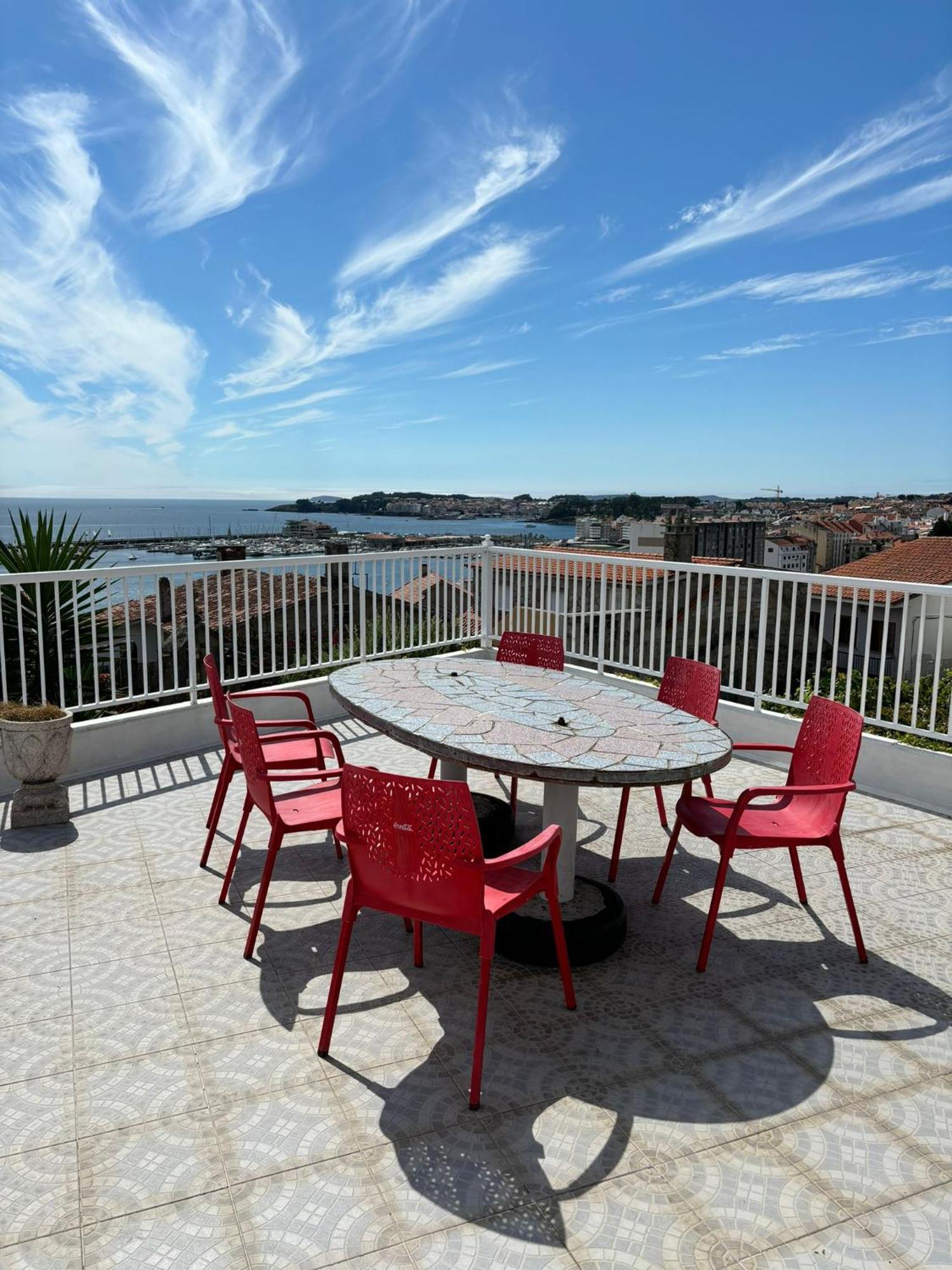 Planta Baja Con Gran Terraza De 2 A 4 Habitaciones Sanxenxo Kültér fotó